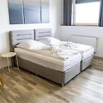 Sweet Apartment *